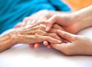 Funerale anziano solitario: nessuno si presenta, volontaria Caritas lo trova morto news-15092024-080300