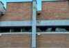 Vetri rotti dall’edificio abbandonato finiscono nell’ingresso della scuola: Preoccupazione crescente news-18092024-203942