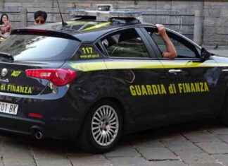 Merce Falsa con Loghi del Giubileo e del Vaticano: Sequestri e Misure di Sicurezza news-09102024-105856