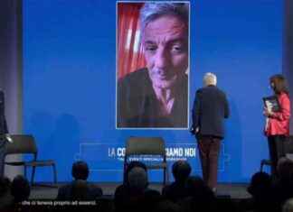 Fiorello racconta aneddoto emozionante su suo padre finanziere | Corriere TV fiorello-racconta-aneddoto-emozionante-su-suo-padre-finanziere-corriere-tv