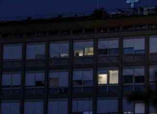 Papa al Gemelli: Insufficienza Respiratoria Acuta a Roma – Guida completa papa-al-gemelli-nsufficienza-respiratoria-acuta-a-roma-guida-completa